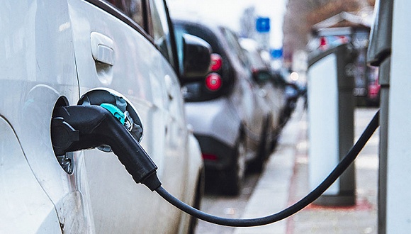 上半年国内累计召回近3万辆新能源汽车 1/5因电池存在安全隐患